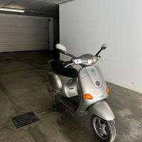 Vespa ET4