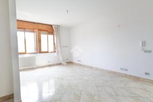 4 LOCALI A REGGIO NELL'EMILIA