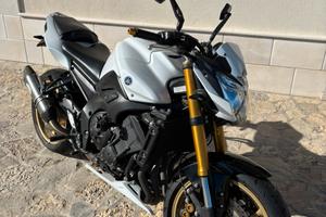 Yamaha FZ8
