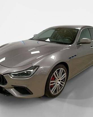 Maserati Ghibli L4 330 CV MHEV Gransport