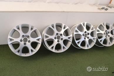 Cerchi in lega Honda Accord HR-V XR-V 17 ORIGINAL