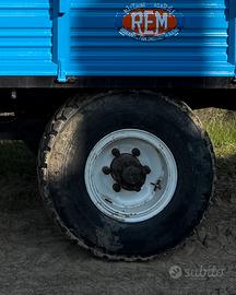 Ruote complete rimorchio agricolo