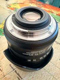 Obiettivo Canon EF-S 15-85mm f/3.5-5.6 IS USM