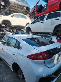 RICAMBI HYUNDAI SANTAFE IONIQ 5 TUCSON I10 I30 I40