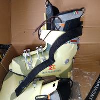 Scarponi sci alpinismo.