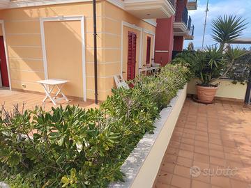 Riviera del Conero.Trilocale a 100m dalla spiaggia