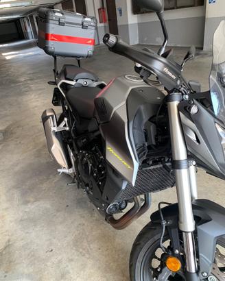 Honda hornet 750