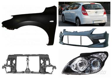 Hyundai I30 musata cofano fanale frizione parafang