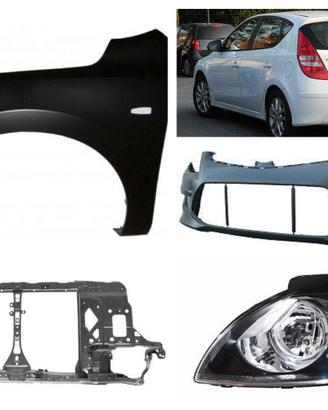 Hyundai I30 musata cofano fanale frizione parafang