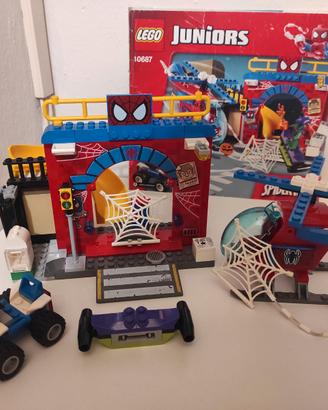 LEGO 10687 Juniors - Il Nascondiglio di Spider Man