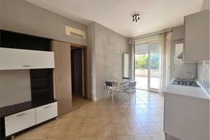 APPARTAMENTO INDIPENDENTE con LASTRICO ESCLUSIVO