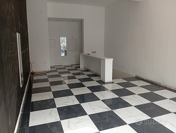 Locale commerciale in via Nazionale