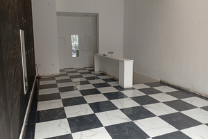 Locale commerciale in via Nazionale