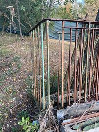 Ringhiere antiche in ferro per balconi