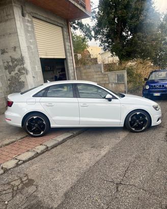 Audi A3 Sedan 2.0 TDI Sport quattro edition