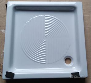 Piatto doccia in ceramica 70x70