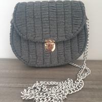 borsa handmade a tracolla