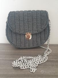 borsa handmade a tracolla