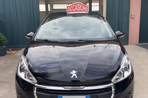 Peugeot 208 BlueHDi 75 5 porte Allure