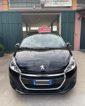 Peugeot 208 BlueHDi 75 5 porte Allure