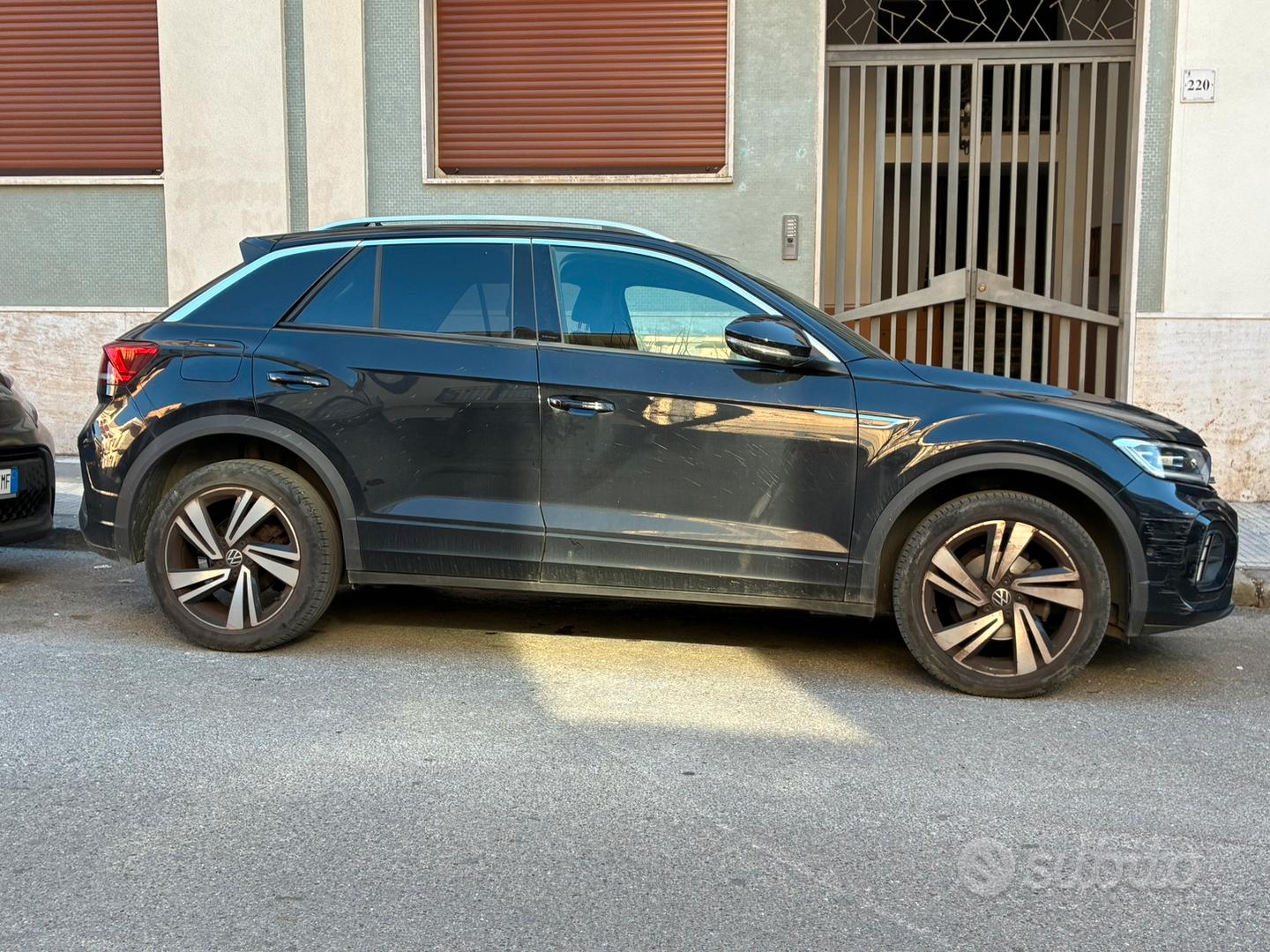 Volkswagen T-Roc 2023 photo 4