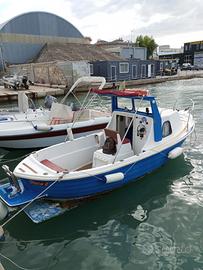 Gozzo entrobordo motore 30 cv