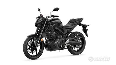 Yamaha MT-03 ( finanziamenti dal 2,99% )