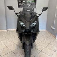 Yamaha T Max 560