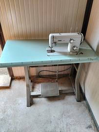 macchina cucire vintage