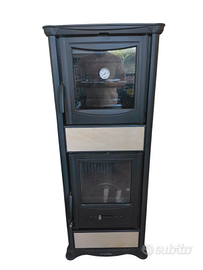 Stufa a legna Dal Zotto modello Carlotta con forno