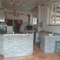 VENDITA o GESTIONE pizzeria forno a legna
