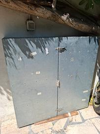 Mobiletto in acciaio