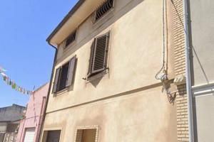 Immobile in asta di 188 m² con 3 locali a Serraman