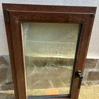 Finestra in alluminio a taglio termico