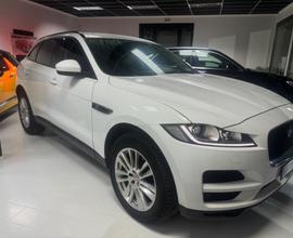 Jaguar F-Pace 2.0 D 180 CV AWD Pure