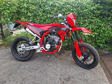 SWM SM 125 R RED**MOT.BIALBERO