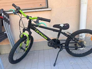 Bici Bambino B'TWIN 20" Rockrider (Nero/Verde)