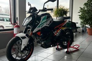 Ktm duke 125 in perfette condizioni