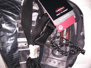 eastpak borsa marsupio tema cassette