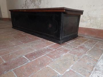 Cassapanca antica legno noce, anno 1900