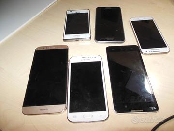 vari telefoni usati