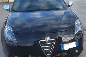 Alfa romeo Giulietta 1750 TBI Quadrifoglio    FUSA