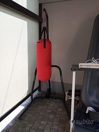 Boxe supporto autoportante+sacco+pesi 