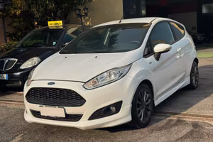 Ford Fiesta 1.5 TDCi 75CV 3 porte ST-Line