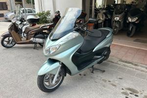 Yamaha Majesty 400
