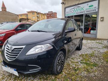 Lancia Ypsilon 1.2 Full Optional 2015