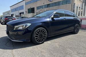 Mercedes-Benz CLA 200 d Automatic Executive S...