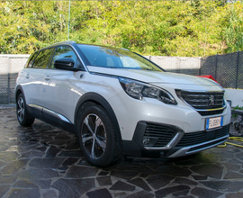 Peugeot 5008 crossway