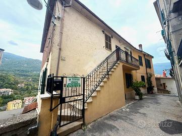 3 LOCALI A SUBIACO