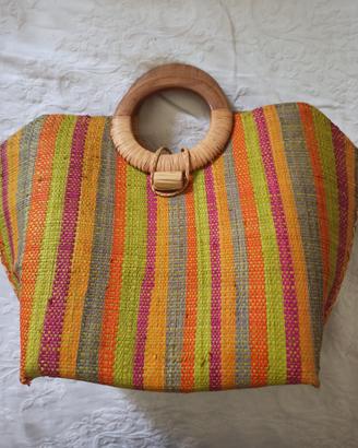 Borsa piccola in rattan